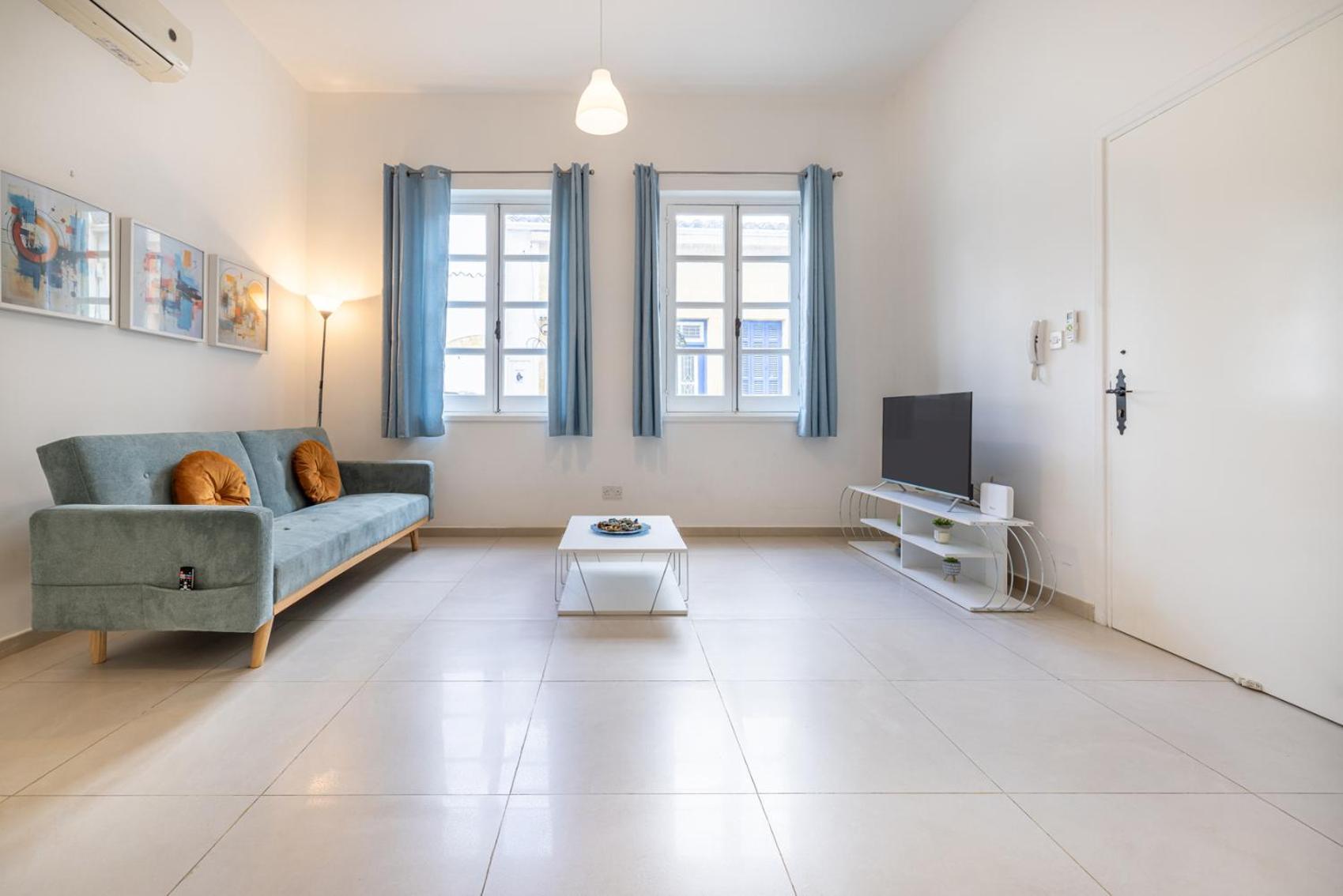 Pageant Homes Nikosia Bagian luar foto